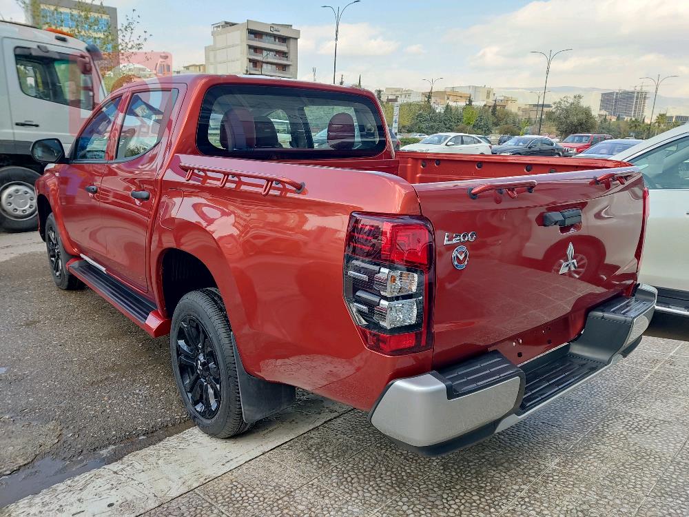 Mitsubishi L200